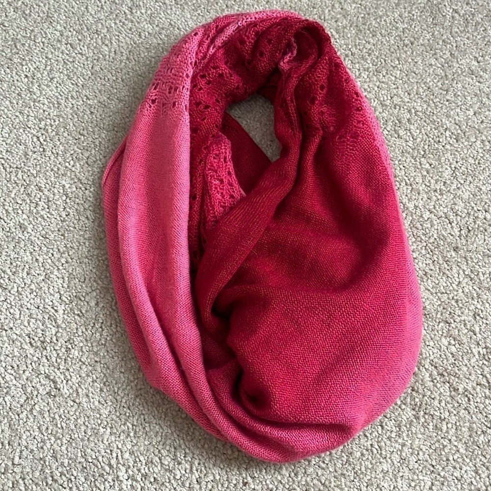 “Ombré infinity scarf”
